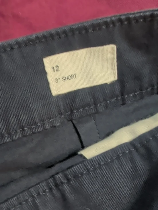 Women’s Cotton Chino Shorts — Black, Burgundy, Khaki, Navy (Lot Of 4 Pieces) - Picture 2 of 6